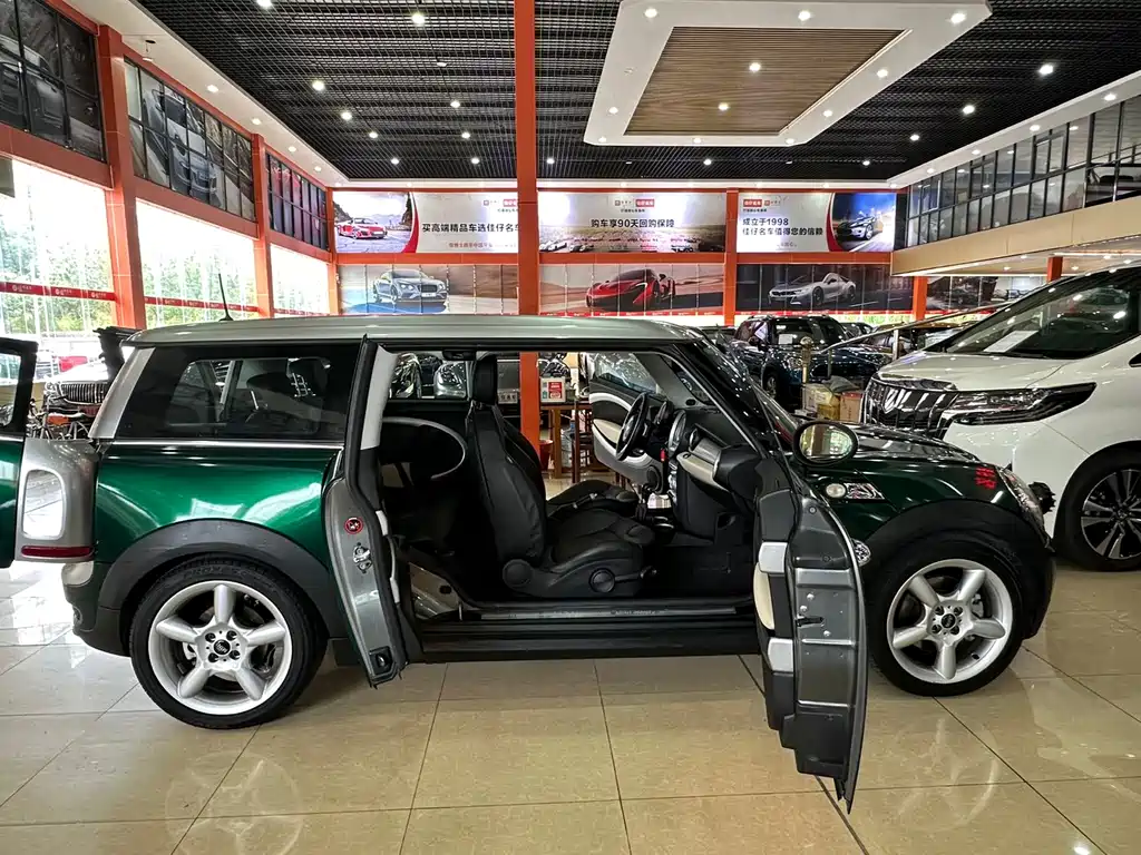 MINI Mini Clubman — миниатюра 7