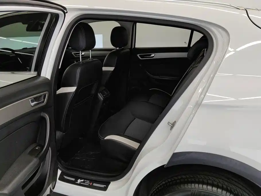 Qoros Qoros 5 — миниатюра 11