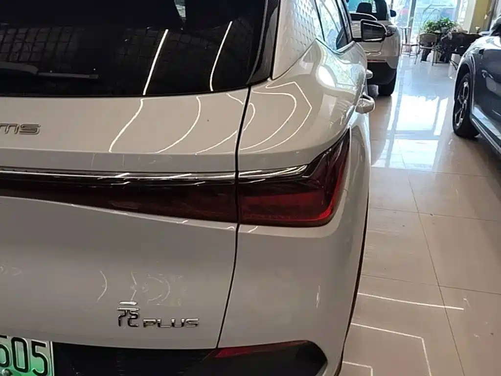 BYD Yuan Plus — миниатюра 8