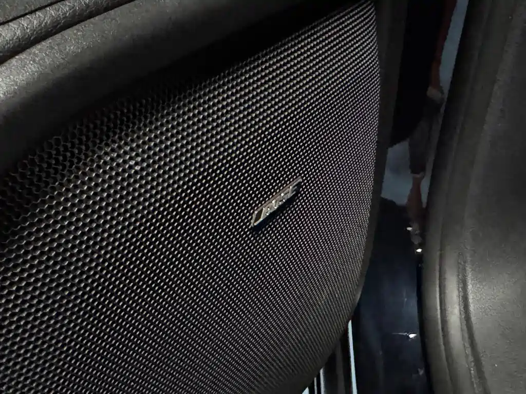 Porsche Cayenne Hybrid — миниатюра 4