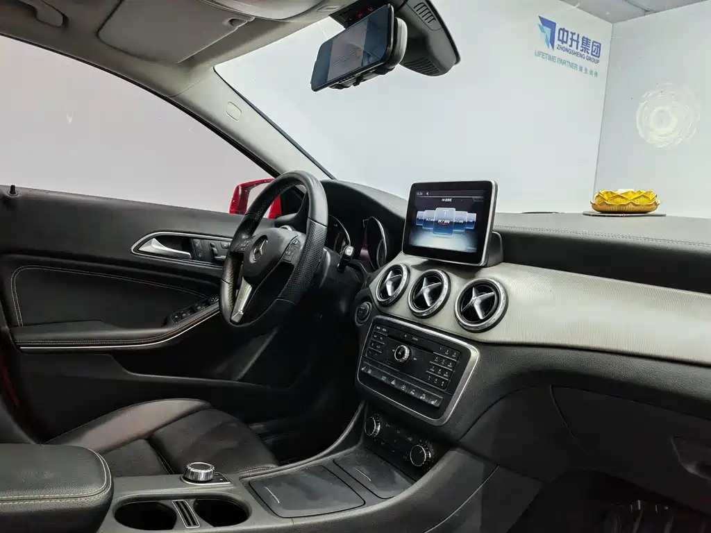Mercedes-Benz GLA — миниатюра 15