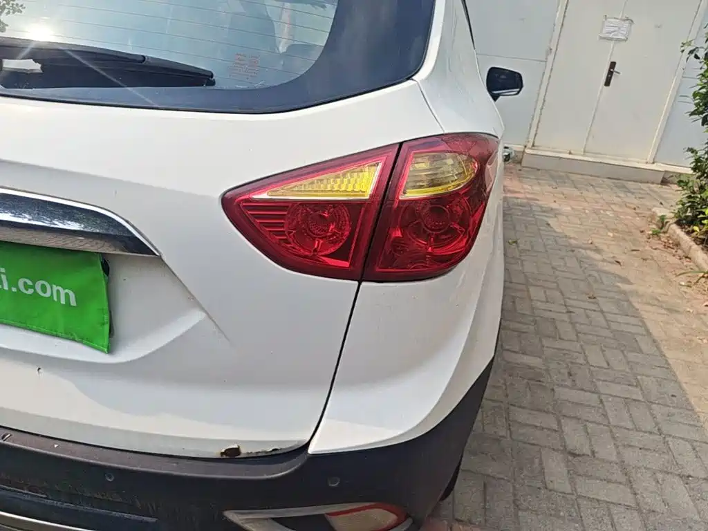 JAC S3 2014 1.5L CVT Luxury