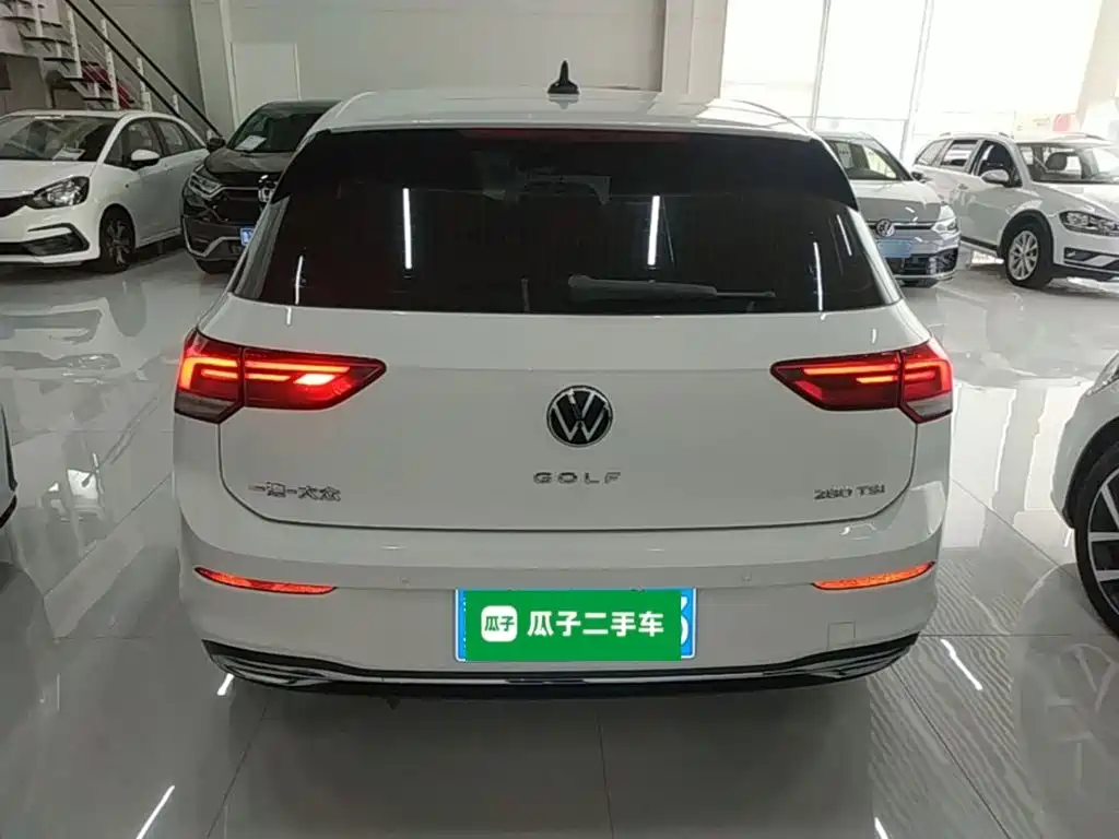 Volkswagen Golf — миниатюра 6