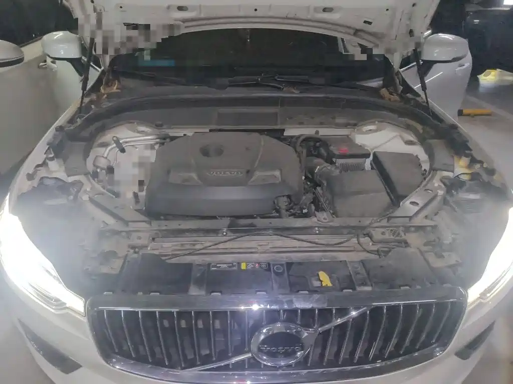 Volvo XC60 — миниатюра 11