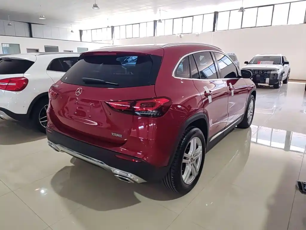 Mercedes-Benz GLA — миниатюра 7