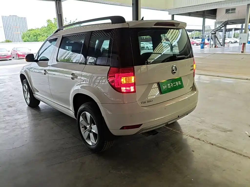 Skoda Yeti — миниатюра 5