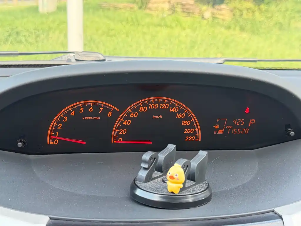 Toyota Yaris — миниатюра 11