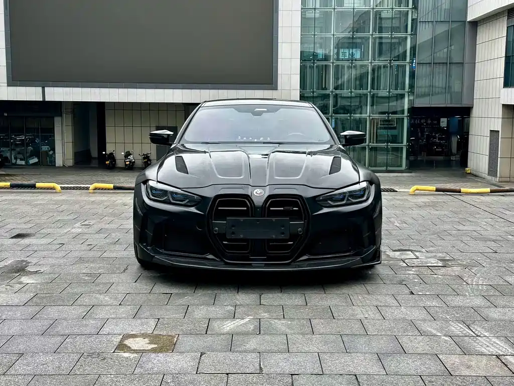 BMW M4 — миниатюра 3