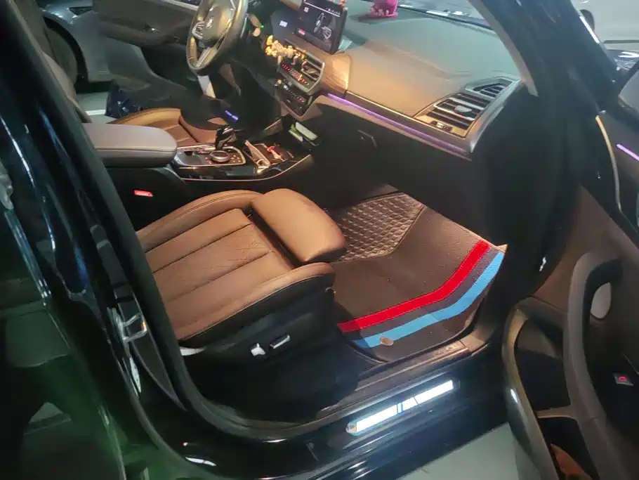 BMW X3 — миниатюра 8