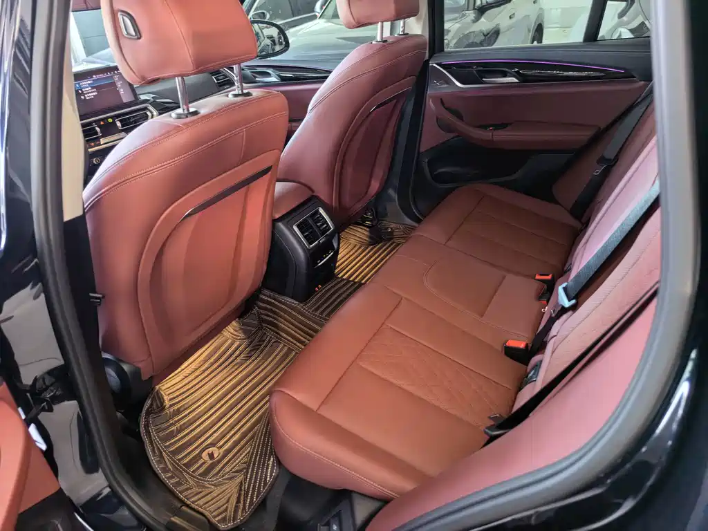 BMW iX3 — миниатюра 6