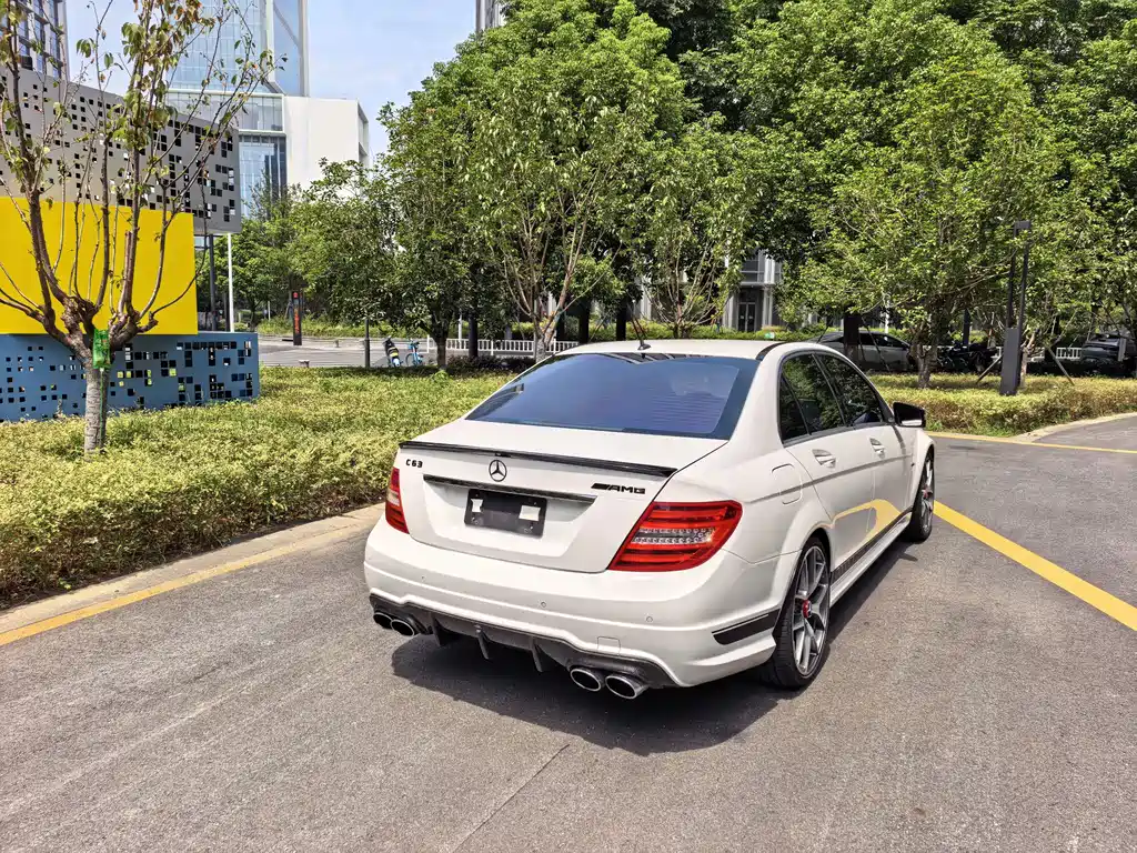 Mercedes-Benz C-Class AMG — миниатюра 22