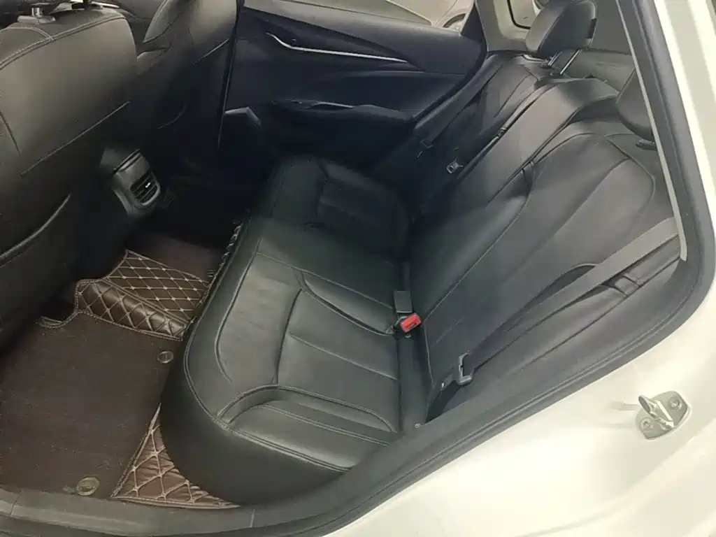 Buick Excelle — миниатюра 17