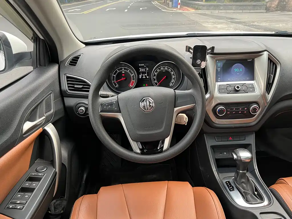 MG MG GT — миниатюра 11