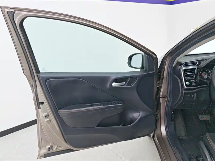 Honda Gienia — миниатюра 7