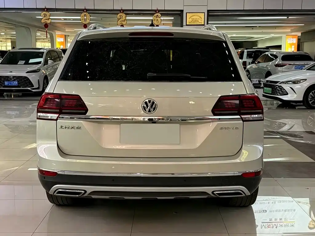 Volkswagen Teramont — миниатюра 5