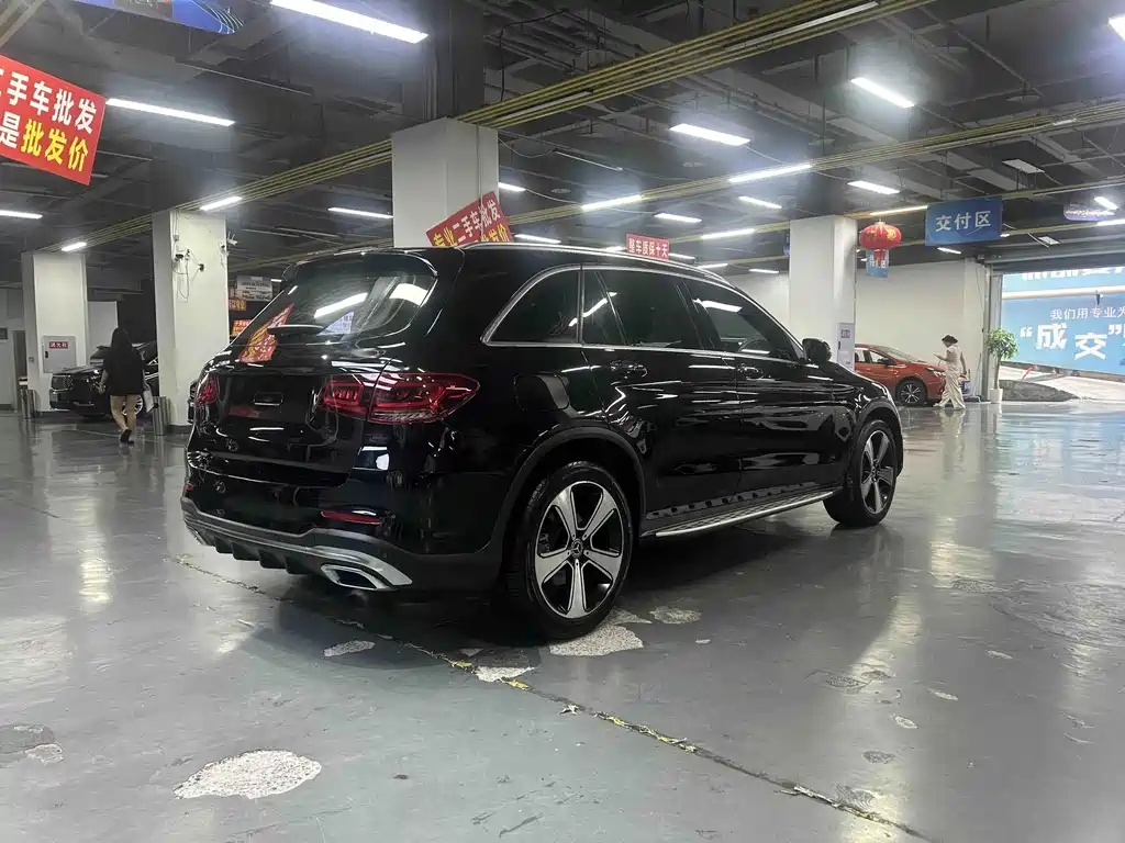 Mercedes-Benz GLC — миниатюра 9