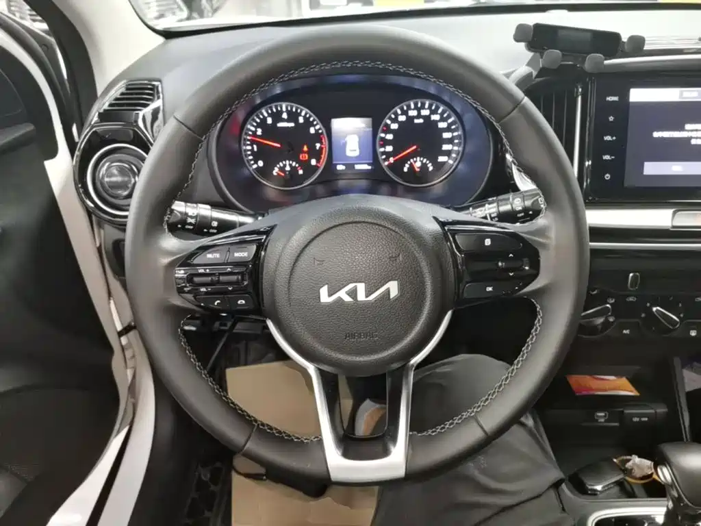 Kia KX1 — миниатюра 11
