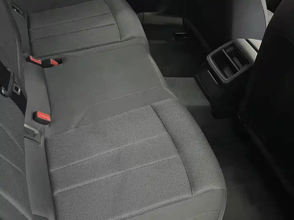 Audi A4L — миниатюра 9