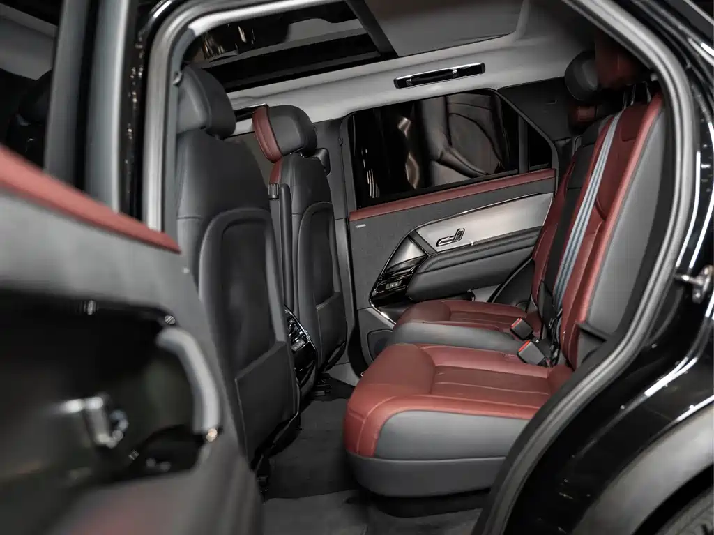 Land Rover Sport — миниатюра 19