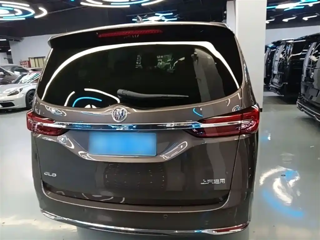 Buick GL8 2023 Luxury