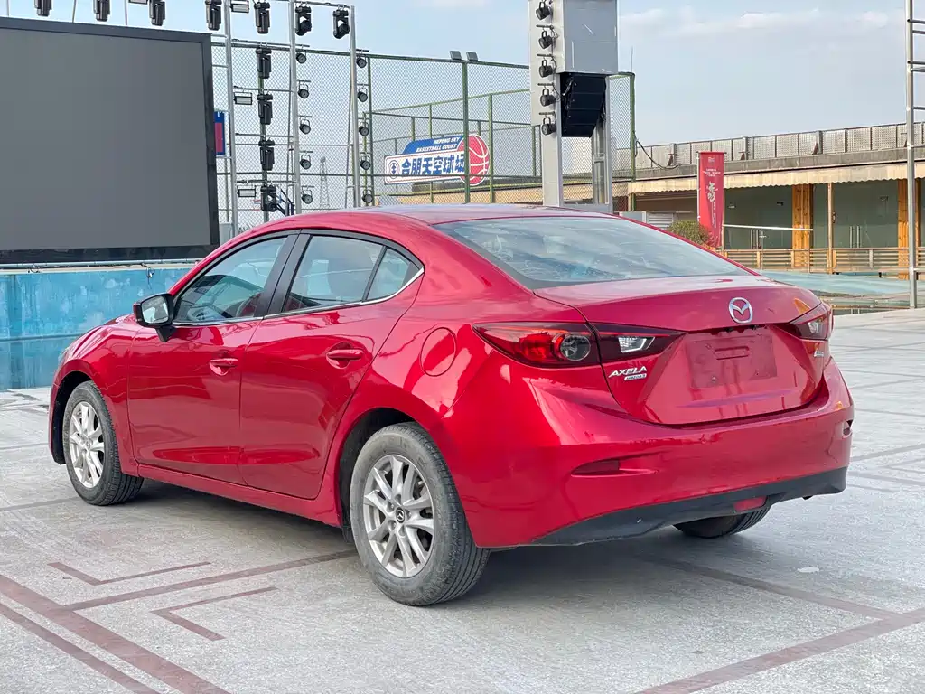 MAZDA 3 ANGKESAILA