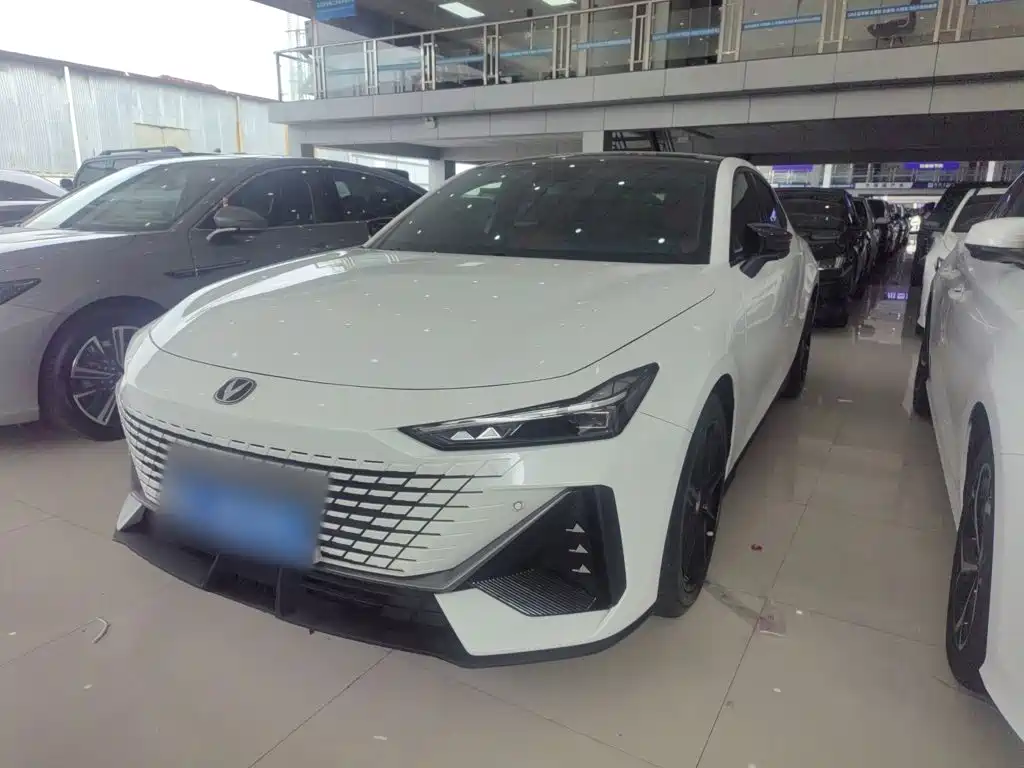 Changan UNI-V