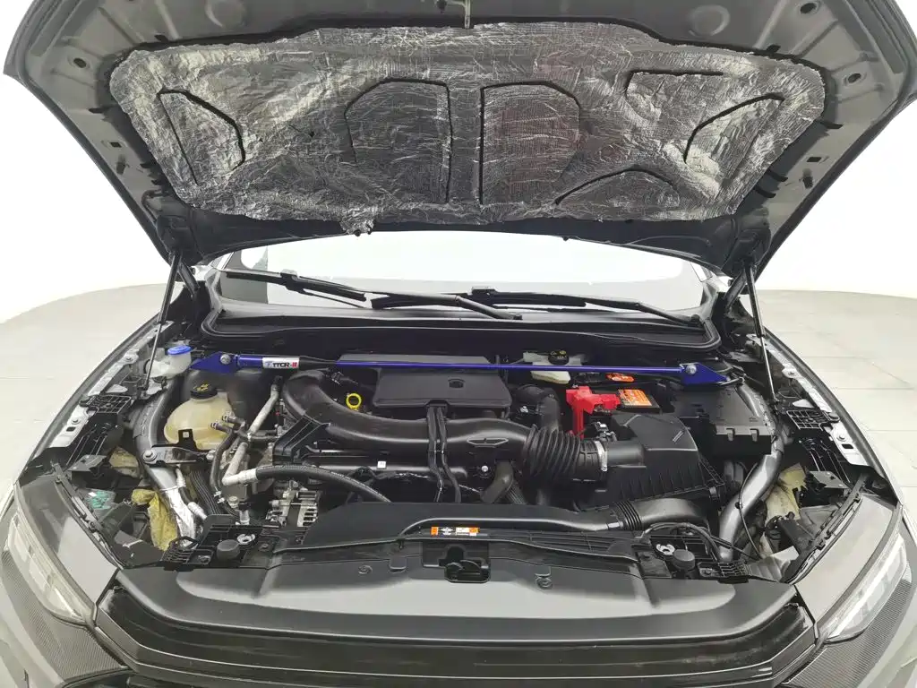 Ford Mondeo — миниатюра 6