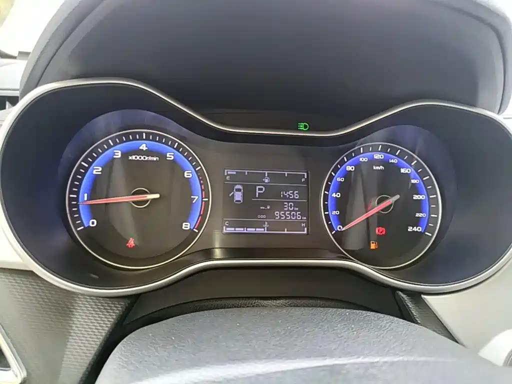 Geely Vision — миниатюра 12