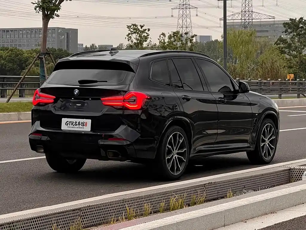 BMW X3 — миниатюра 10