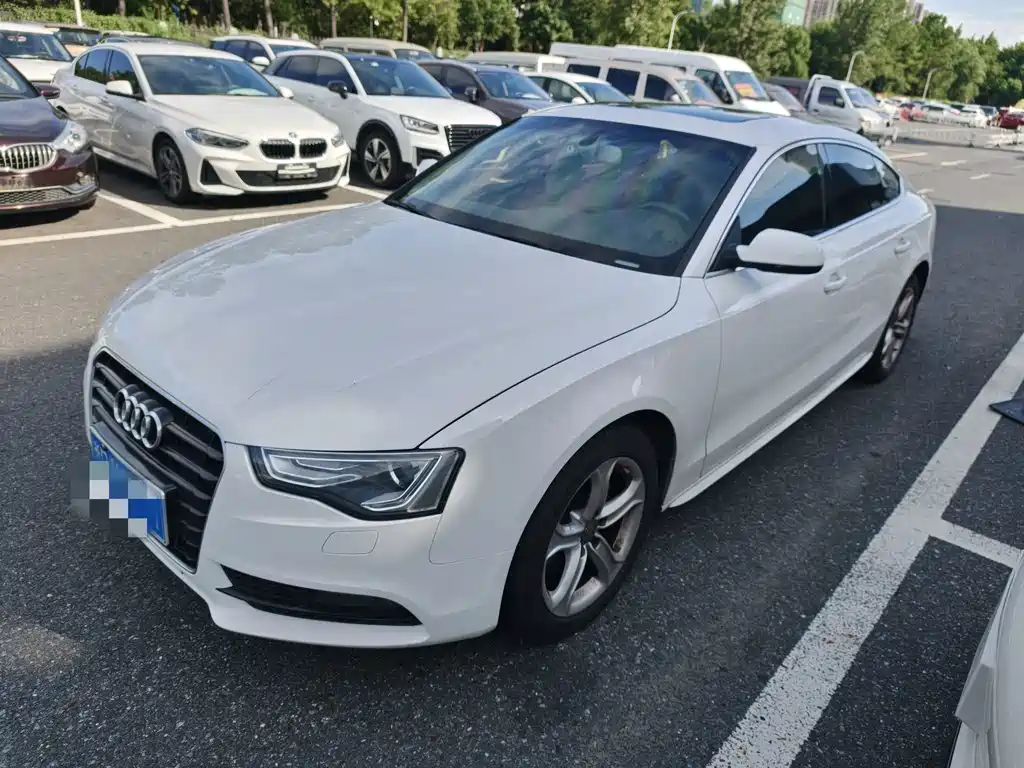 Audi A5 (Import)