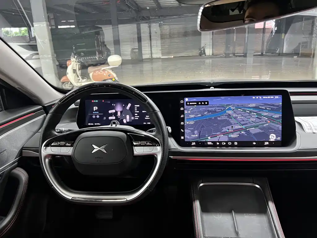 XPeng P7 — миниатюра 12