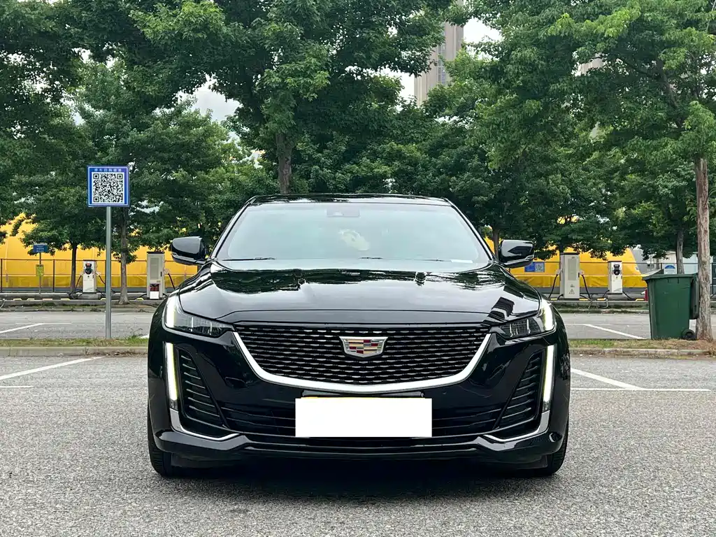 Cadillac CT5 — миниатюра 2