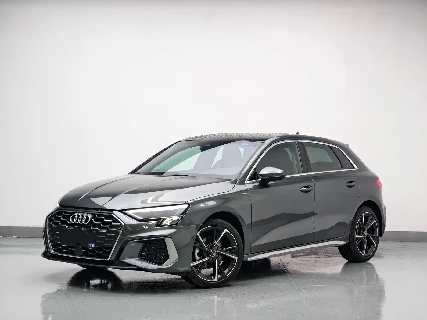 奥迪A3 2024款 Sportback 35 TFSI 时尚运动型 2024