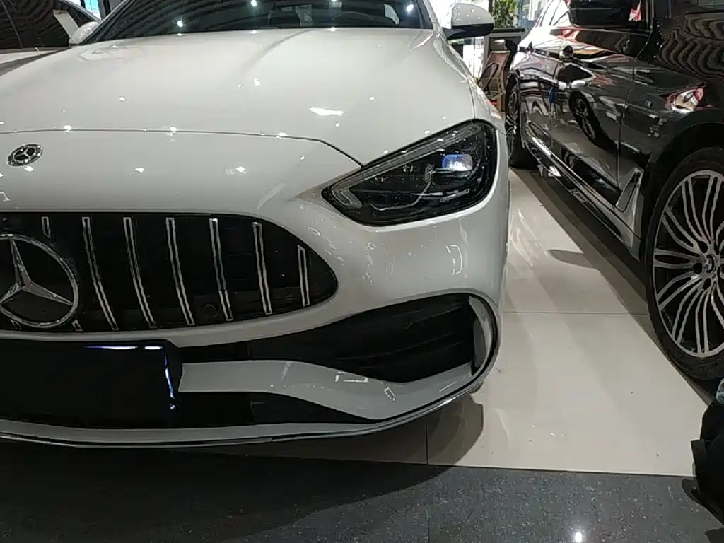 Mercedes-Benz C-Class — миниатюра 24