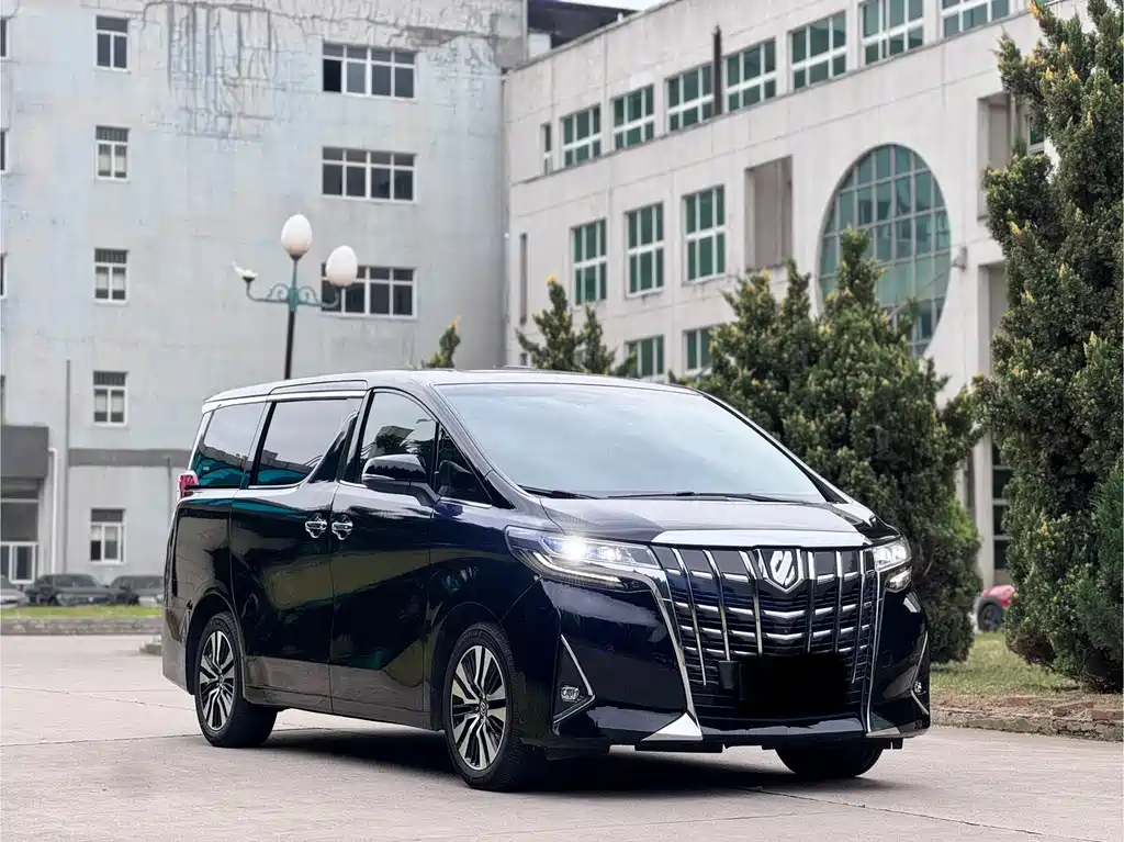 Toyota Alphard 2018 3.5L Luxury