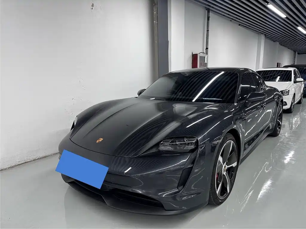 2021 Porsche Taycan - zdjęcie 1 z 15