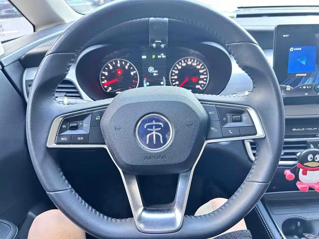 BYD MAX — миниатюра 17