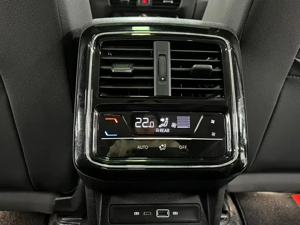 Volkswagen Passat — миниатюра 11