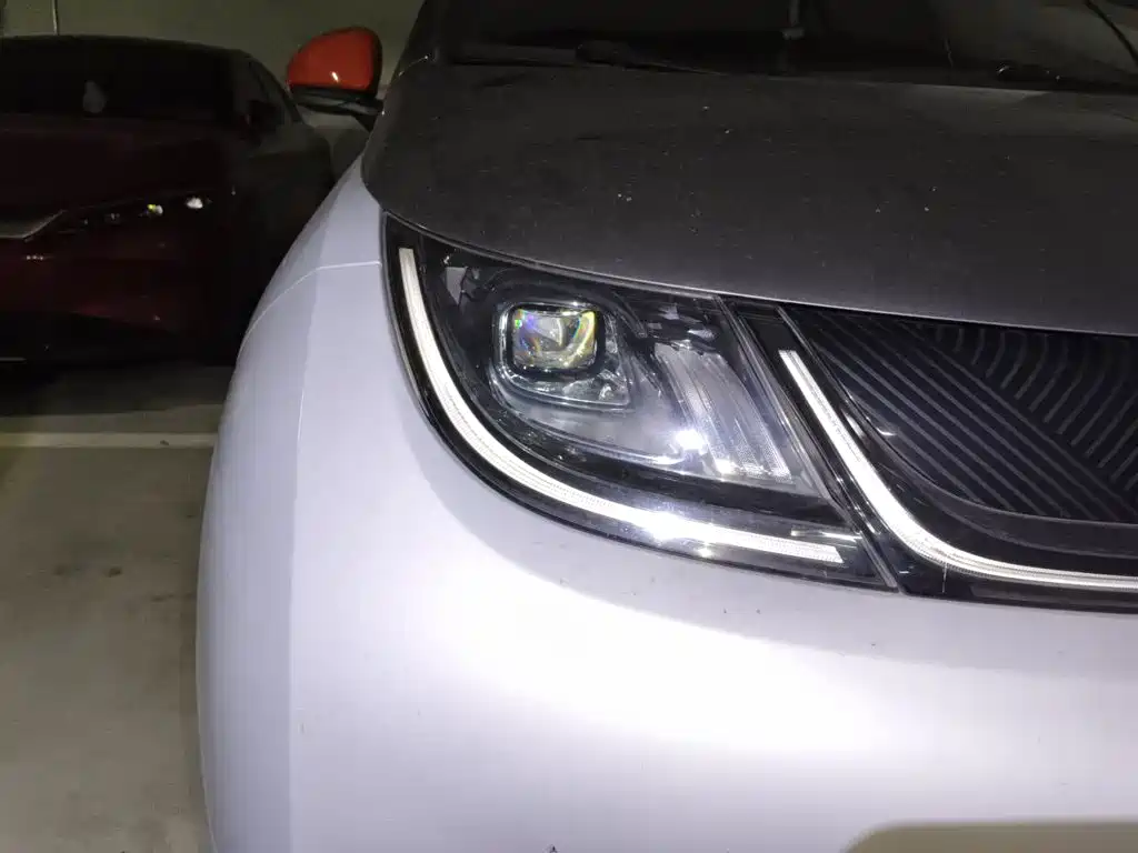 BYD Dolphin - фото 7