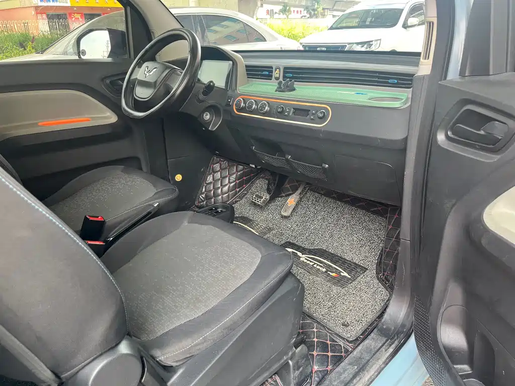 Wuling MINIEV — миниатюра 2