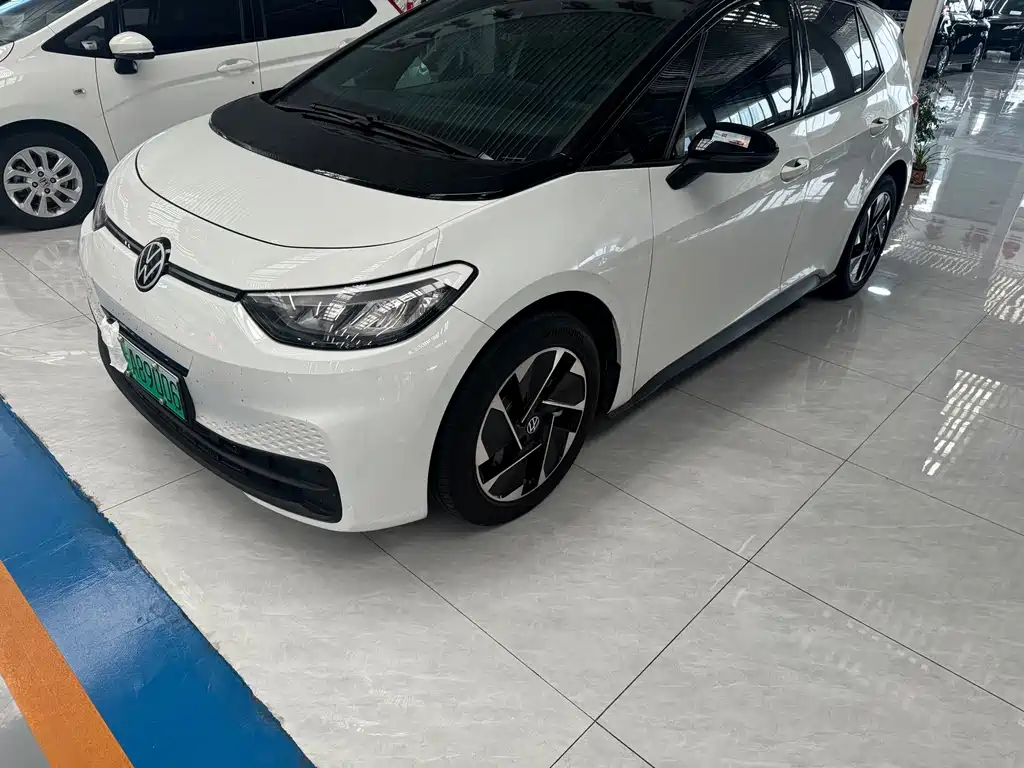 Volkswagen ID.3 — миниатюра 3
