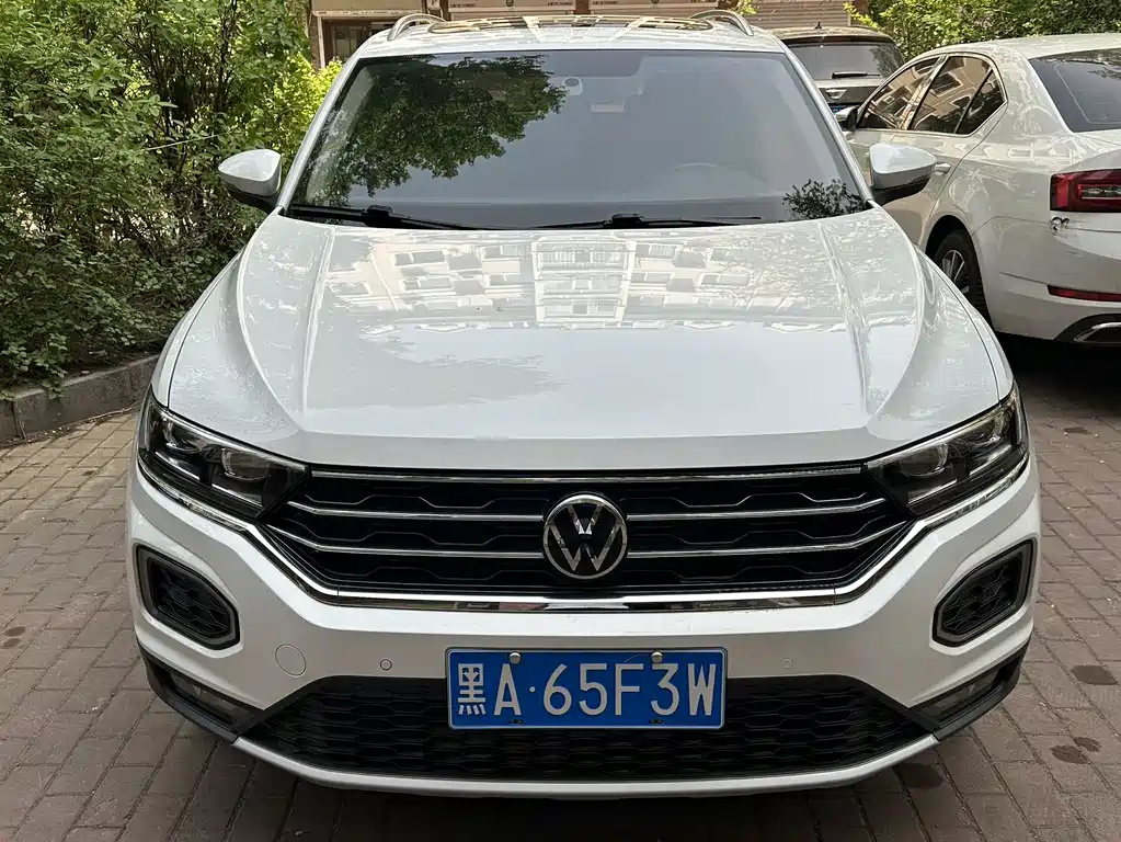 Volkswagen T-Roc 2022 280TSI DSG PLUS