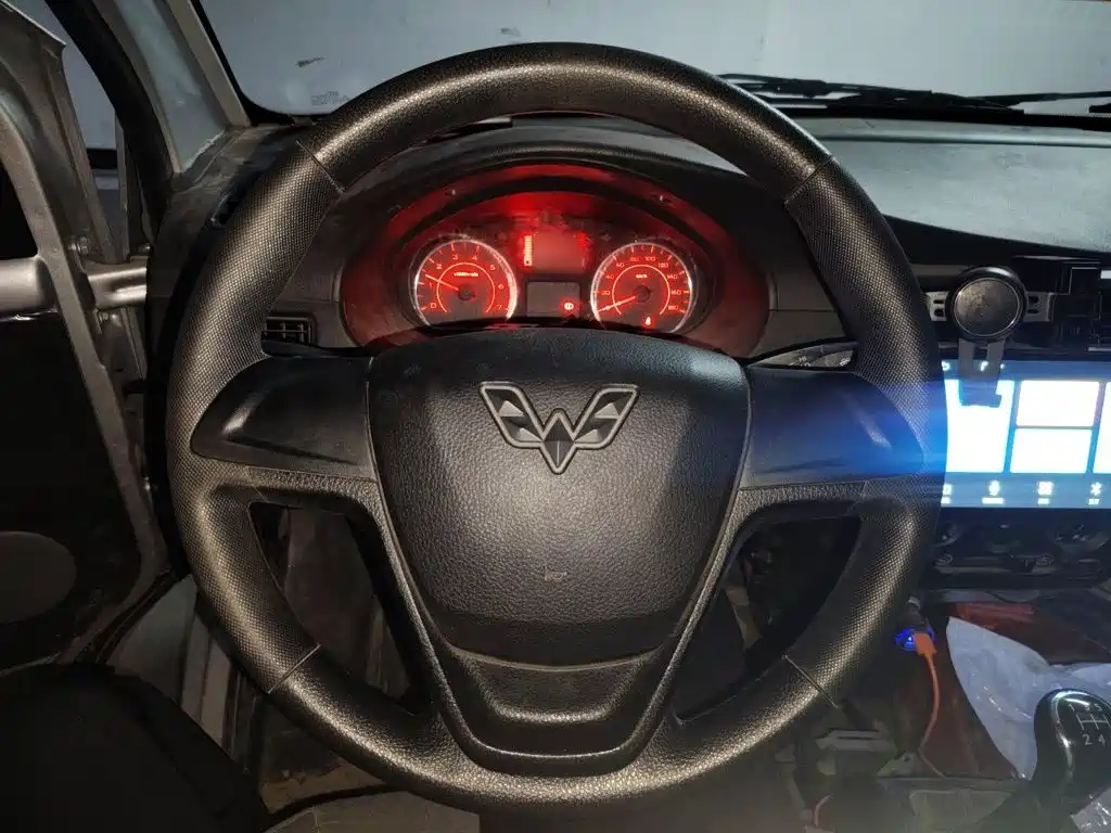 Wuling Rongguang — миниатюра 6