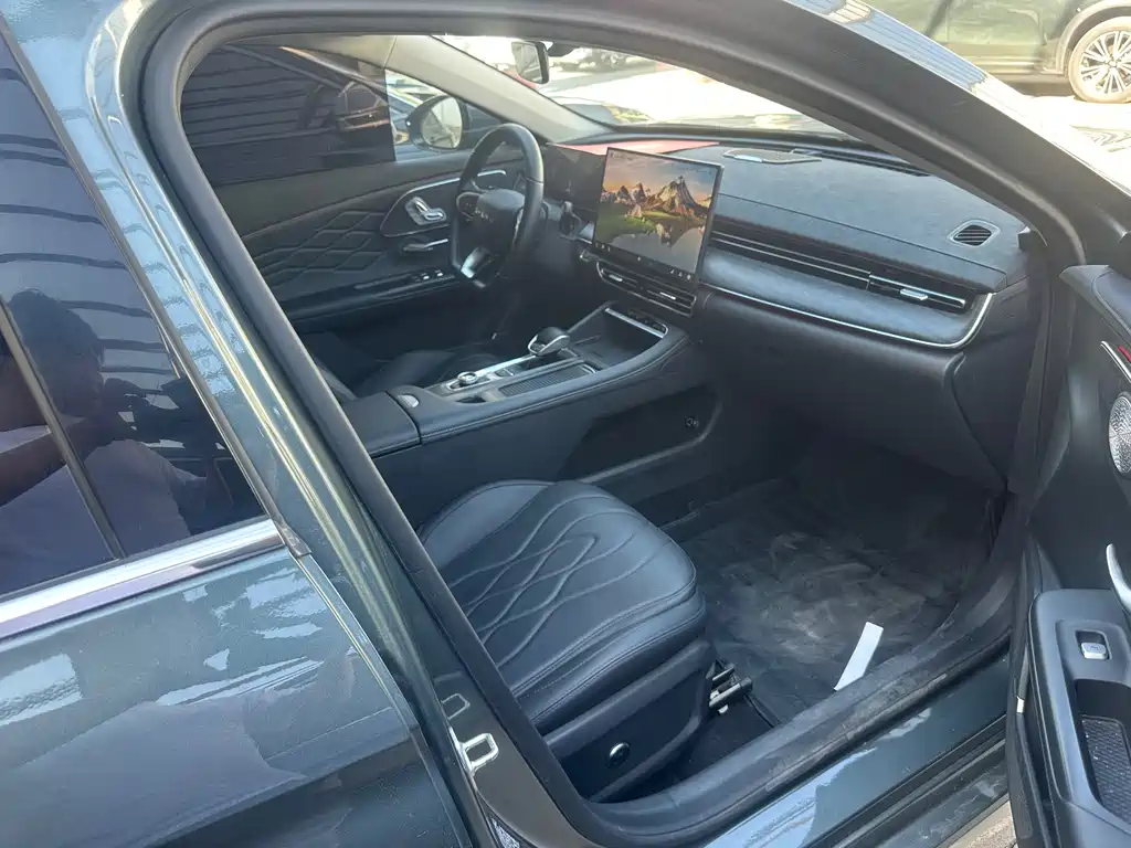 Chery Arrizo 8 PRO — миниатюра 11