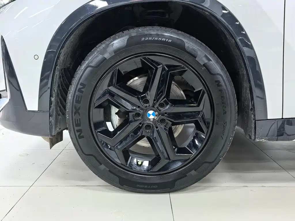 BMW X1 2023 sDrive20Li X