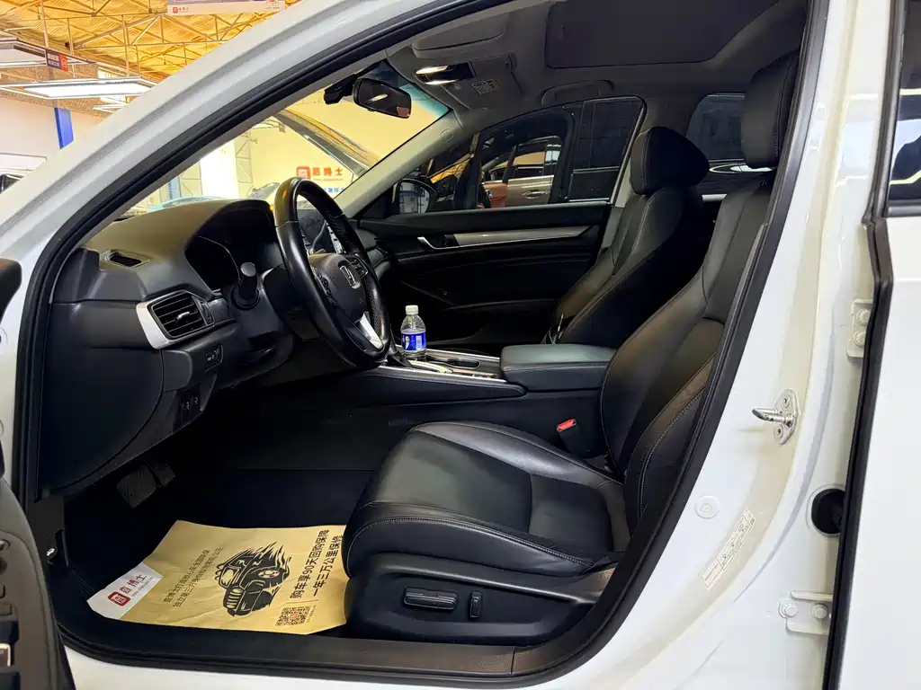Honda Accord — миниатюра 4