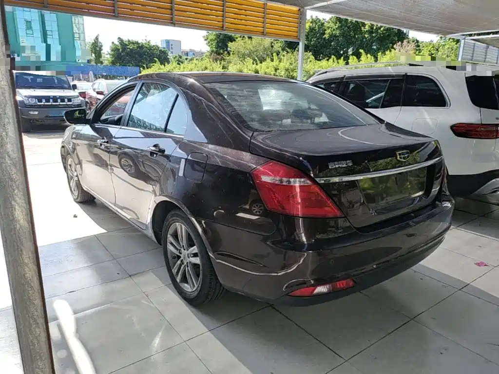 Geely Emgrand — миниатюра 5