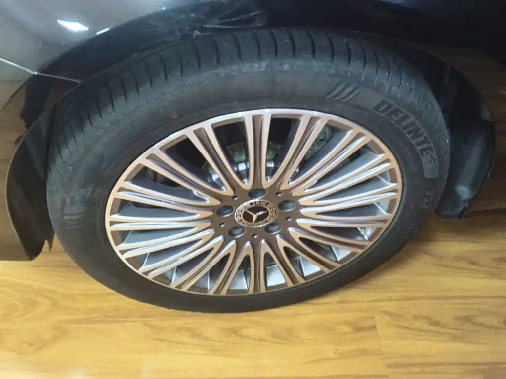 Mercedes-Benz E-Class — миниатюра 23