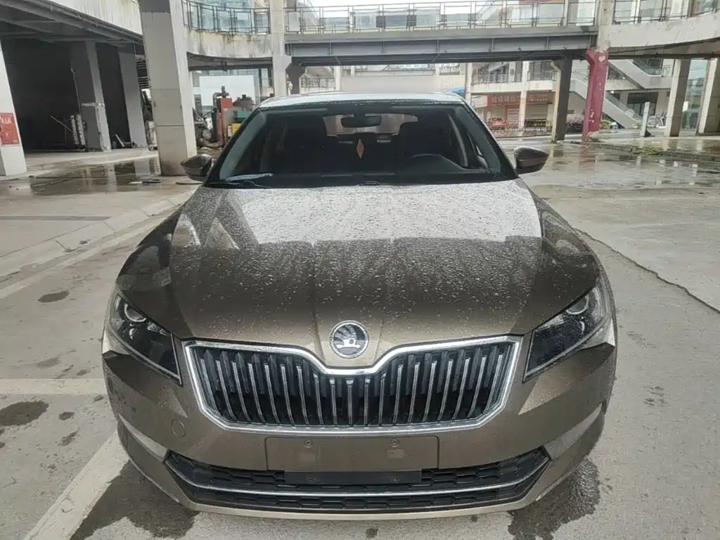 Skoda Superb 2016 TSI280 DSG