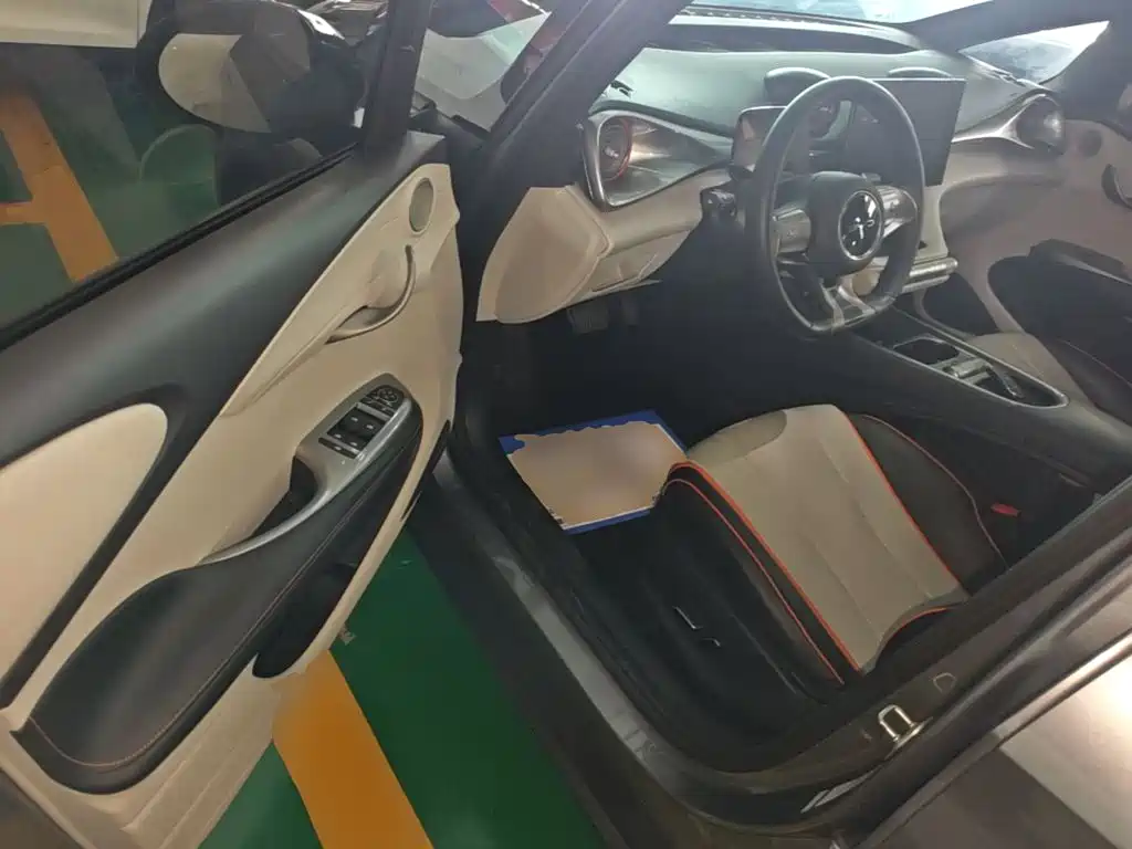 BYD Dolphin — миниатюра 16